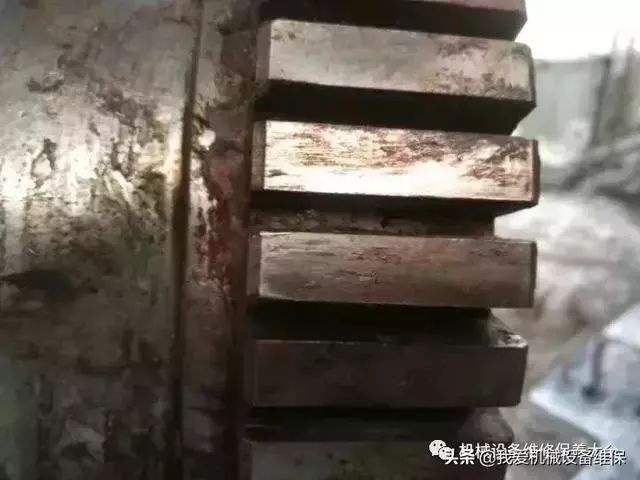 泰興減速機(jī),減速機(jī),泰興減速機(jī)廠,江蘇泰強(qiáng)減速機(jī)有限公司